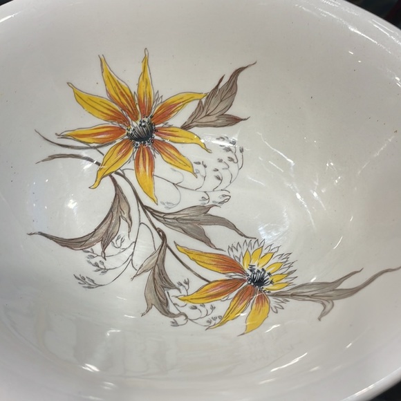 Brown Eyed Susan Oval Serving Dish - Picture 5 of 6